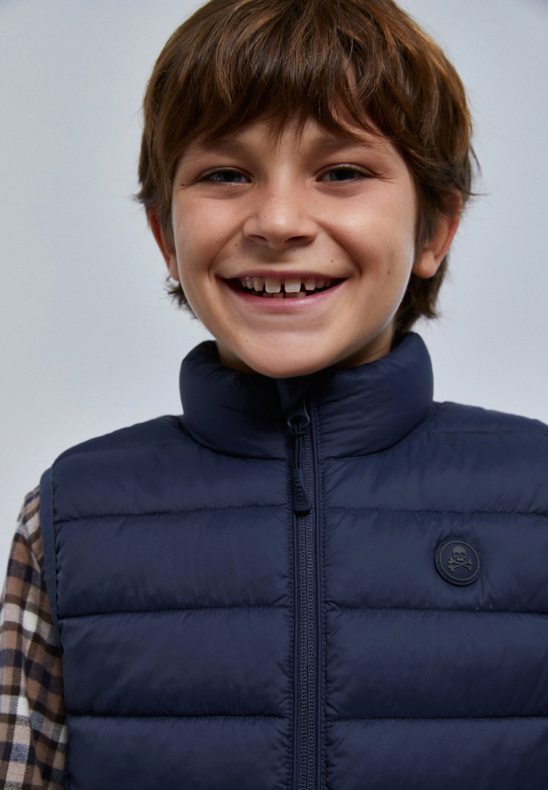 LIGHT PUFFER GILET SKULL - Image 5